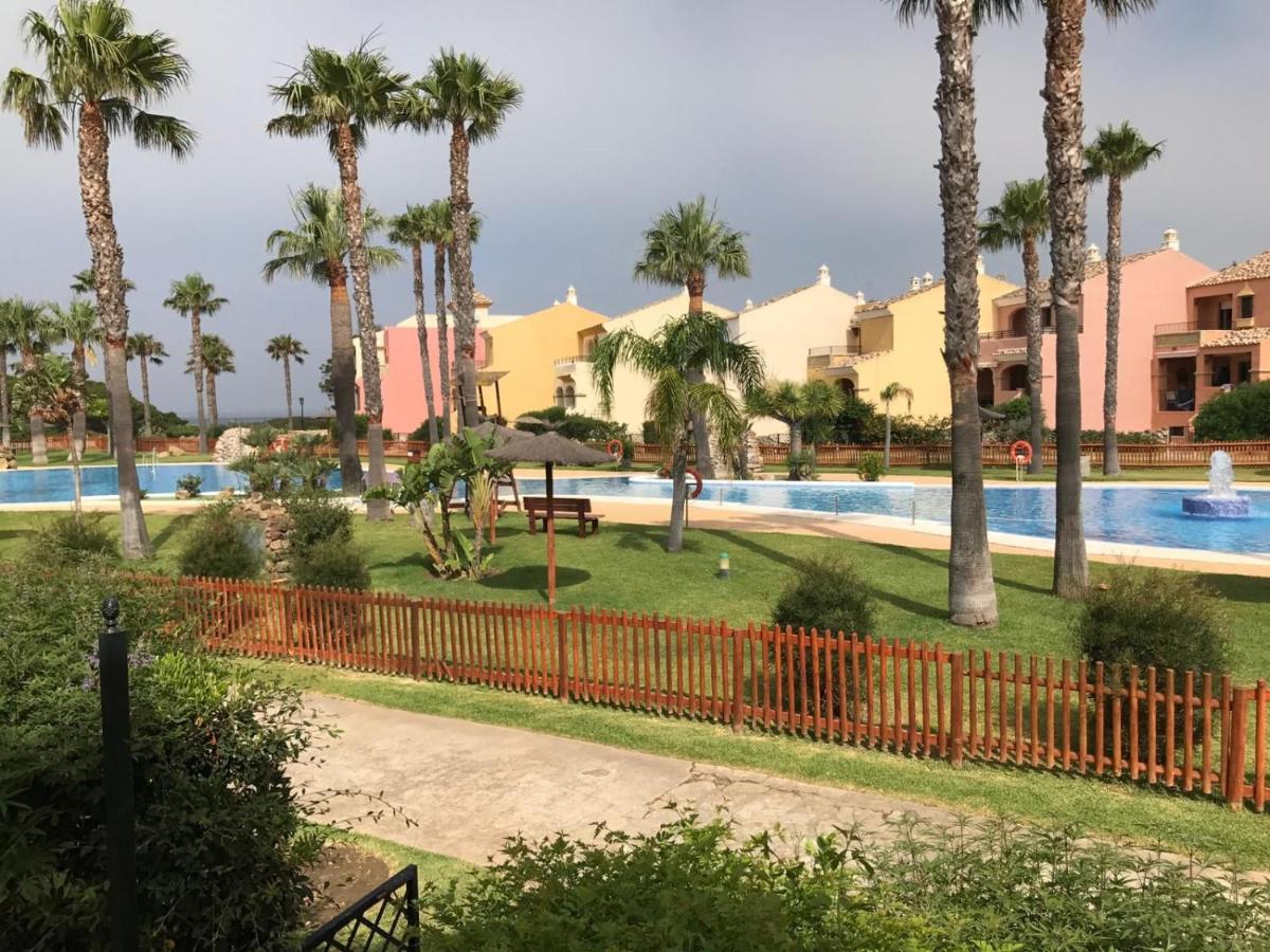 Aticos Primera Linea En Zahara De Los Atunes Kültér fotó